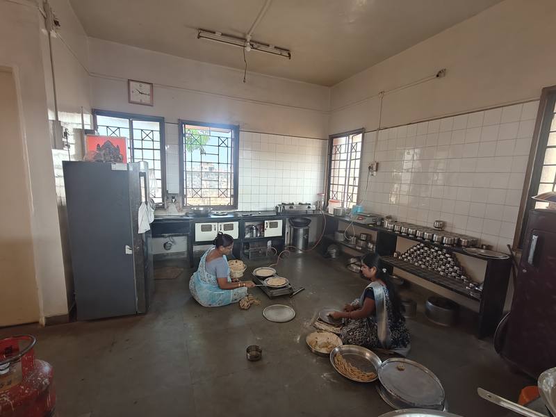 Kitchen – Midday Meal Prep